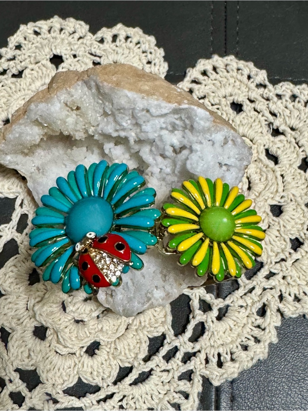 Fun Bright Turquoise & Yellow Daisy with a Ladybug Hinge Bracelet
